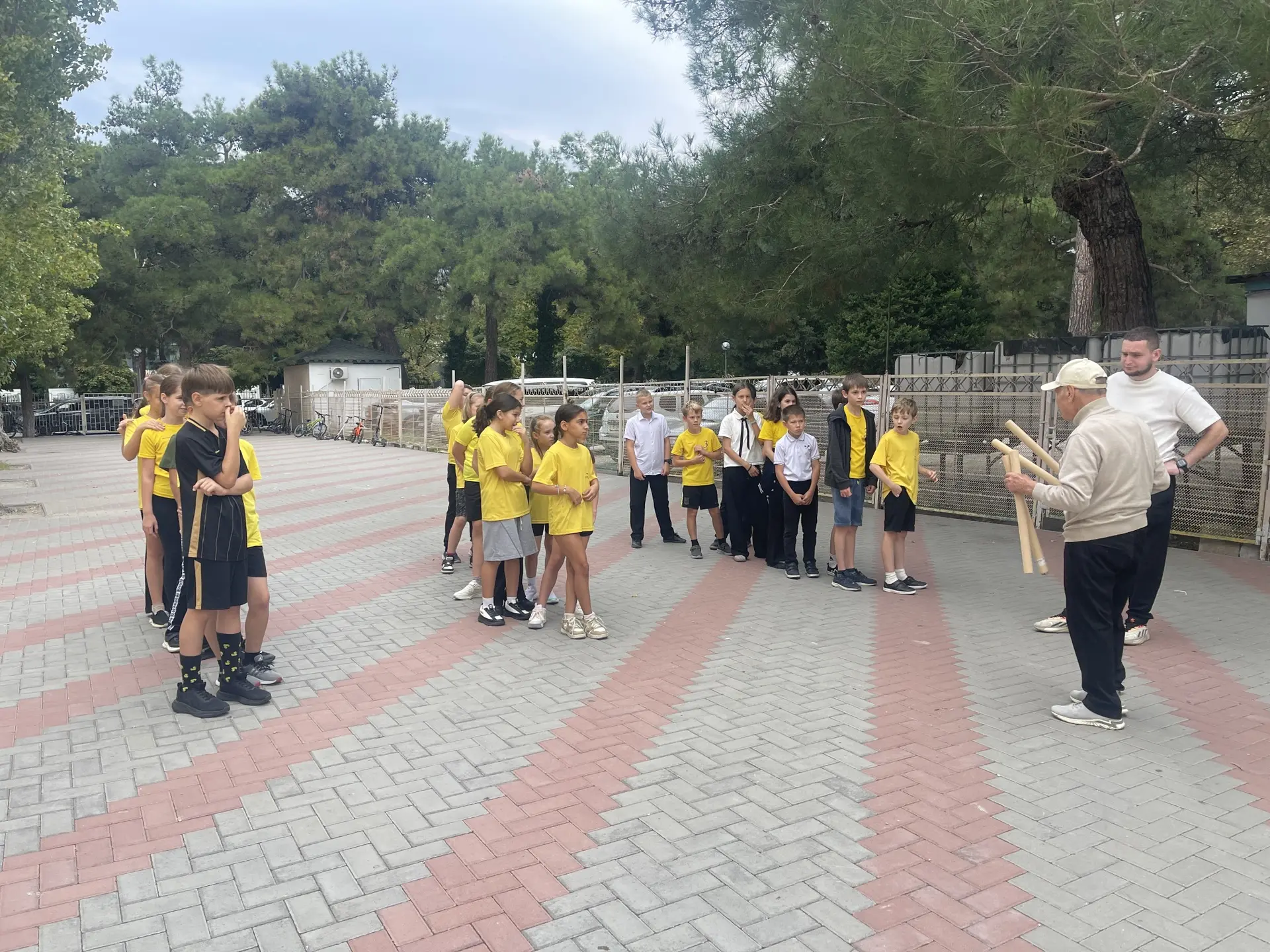 Сегодня в наших четвёртых классах прошли настоящие городошные игры! 🎯