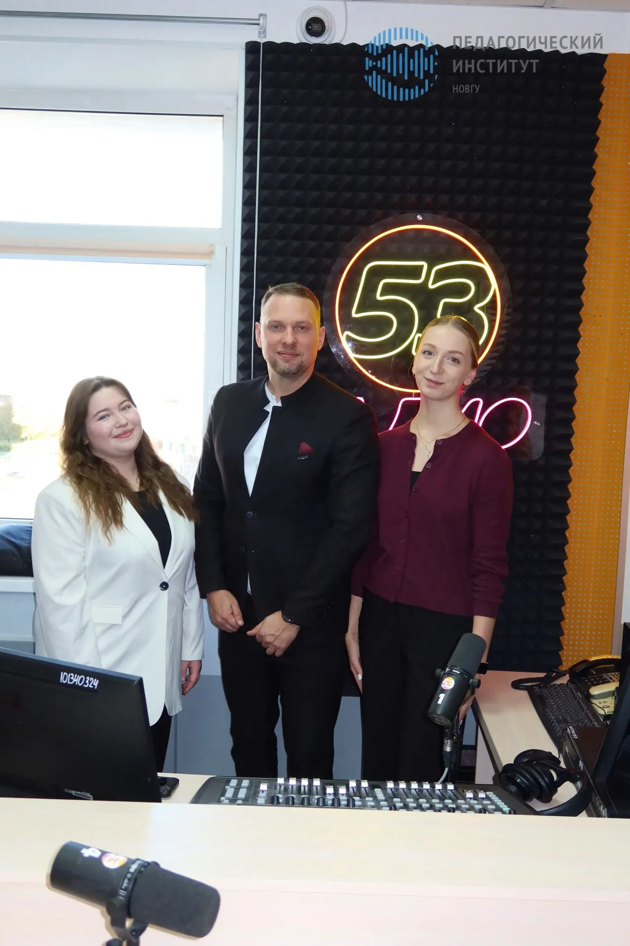🎙 Снова в эфире: целевики Педагогического института на «Радио 53»