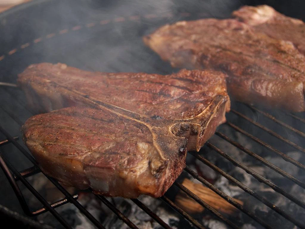 🥩 В России установлен рекорд по потреблению мяса