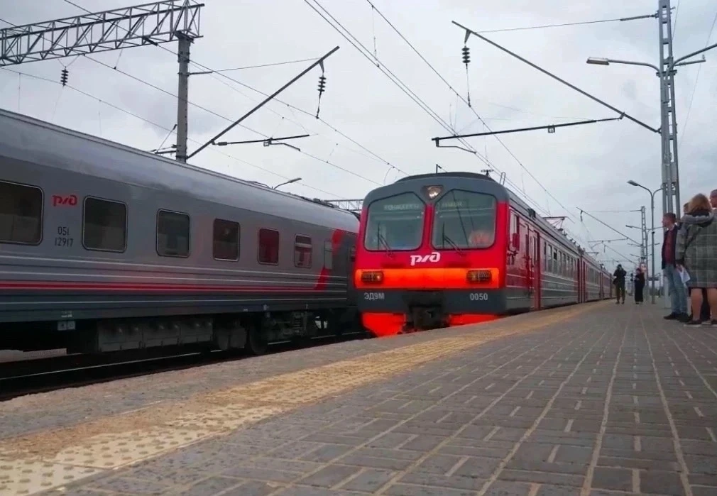 Почти 23 000 пассажиров перевезла в сентябре городская электричка