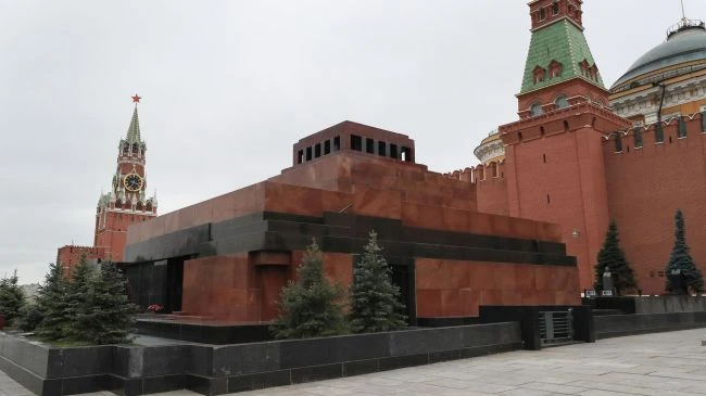 В Раде призвали ВСУ ударить по мавзолею на Красной площади