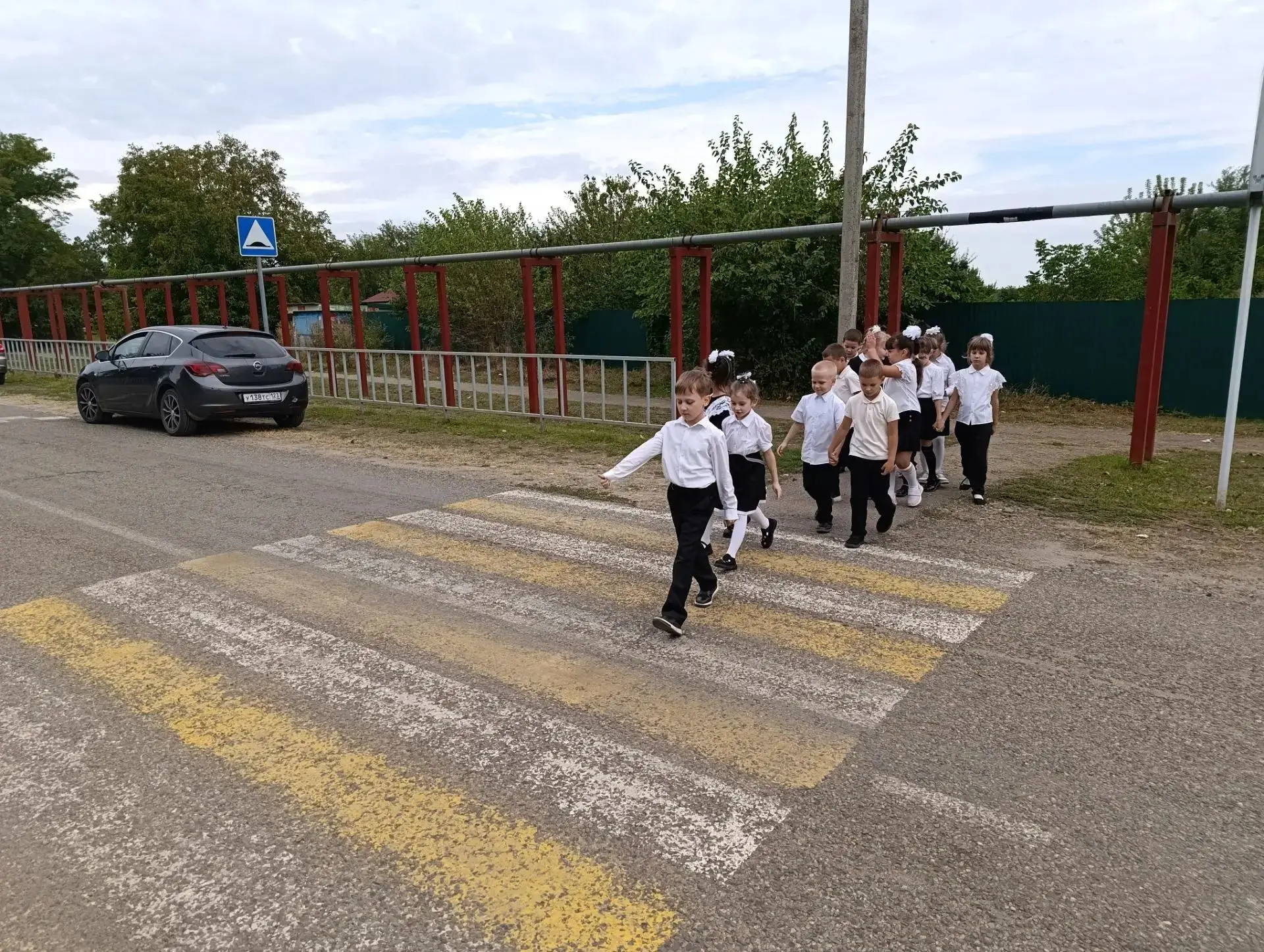 В рамках Краевого месячника " Безопасная Кубань" в 1 а классе🚔🚔🚔 проведены практичес...