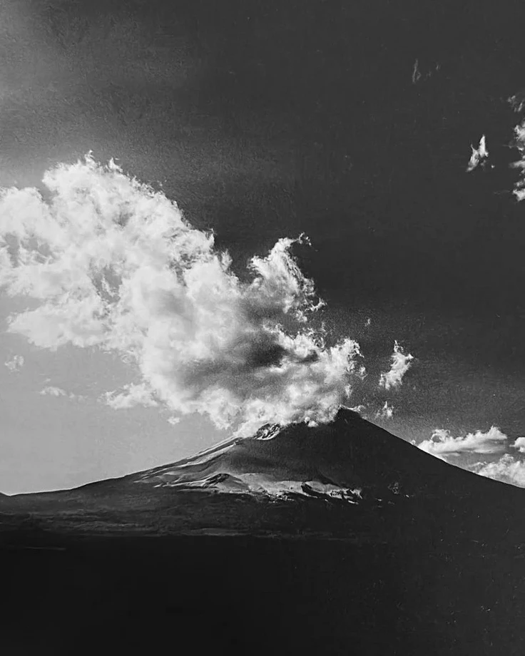 Гора Фудзи с облаками, 1929 г.