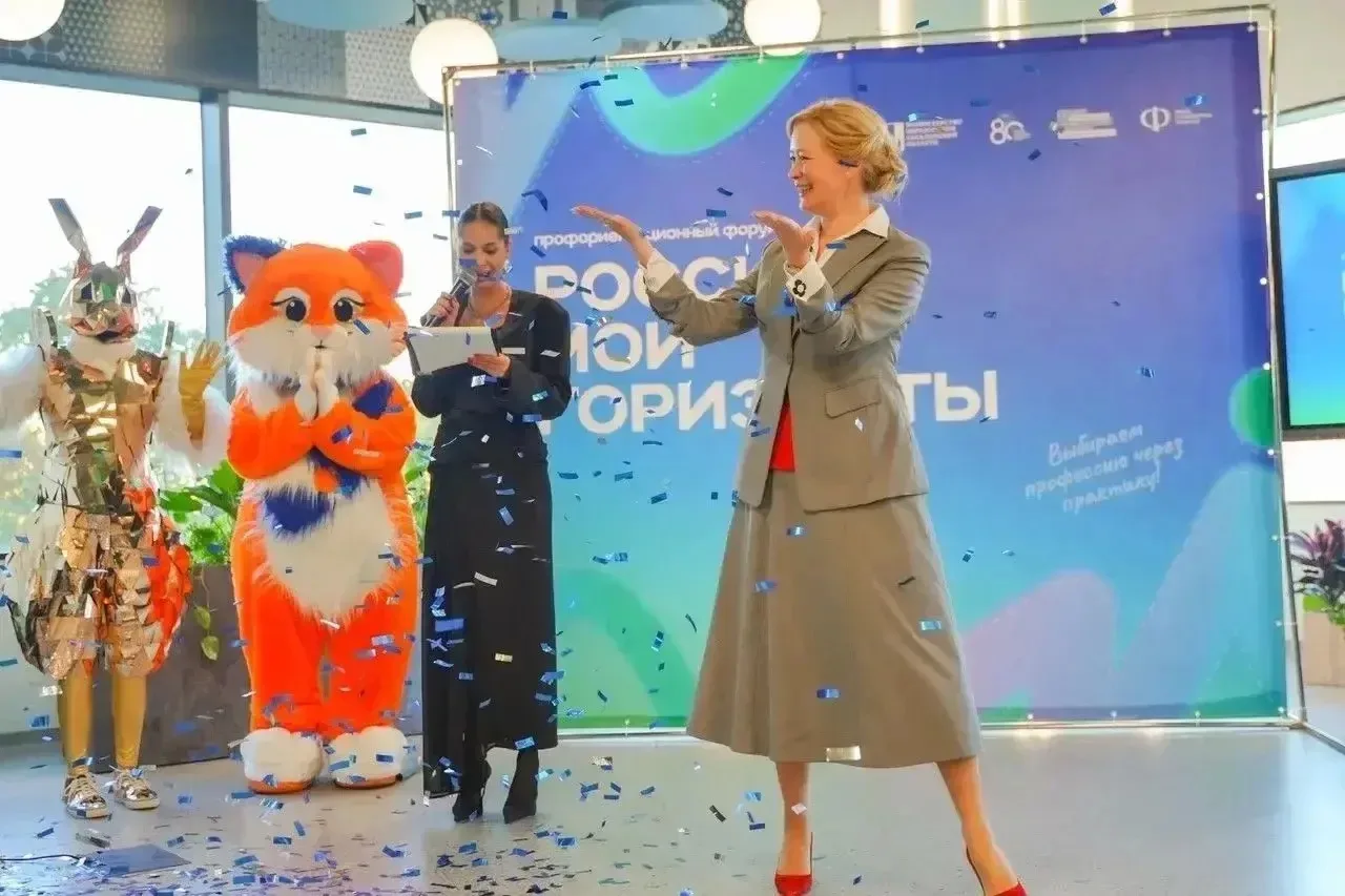 Октябрь набирает обороты, а новая неделя несёт новые возможности для профессионального ...