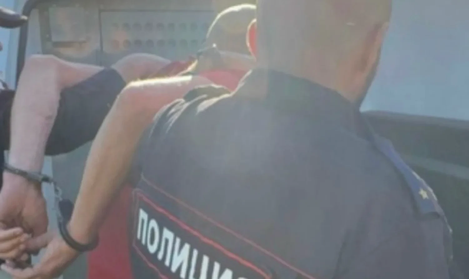 🔥 В Артемовском мужчина поджег ребенка после ссоры с подругой