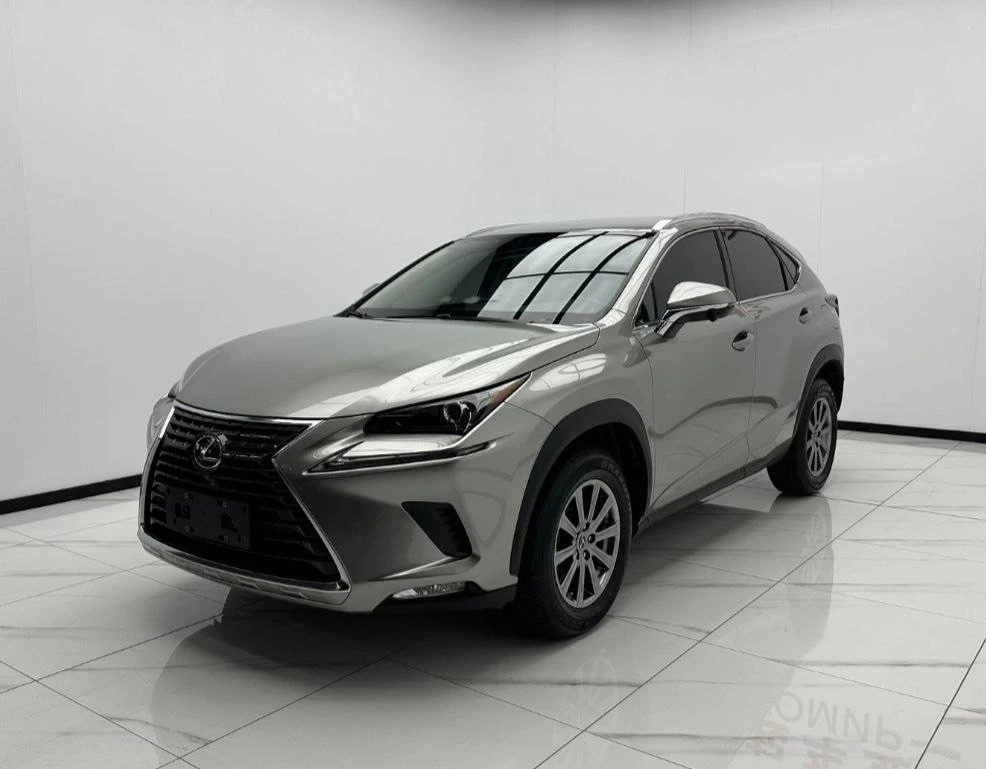 🚘Lexus NX200