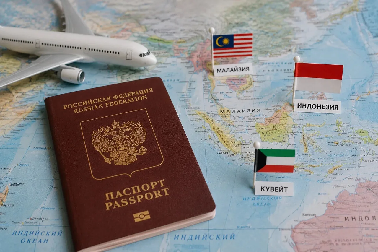 Россиянам могут ограничить поездки по Шенгенской зоне — в ЕС рассмотрят новый визовый р...