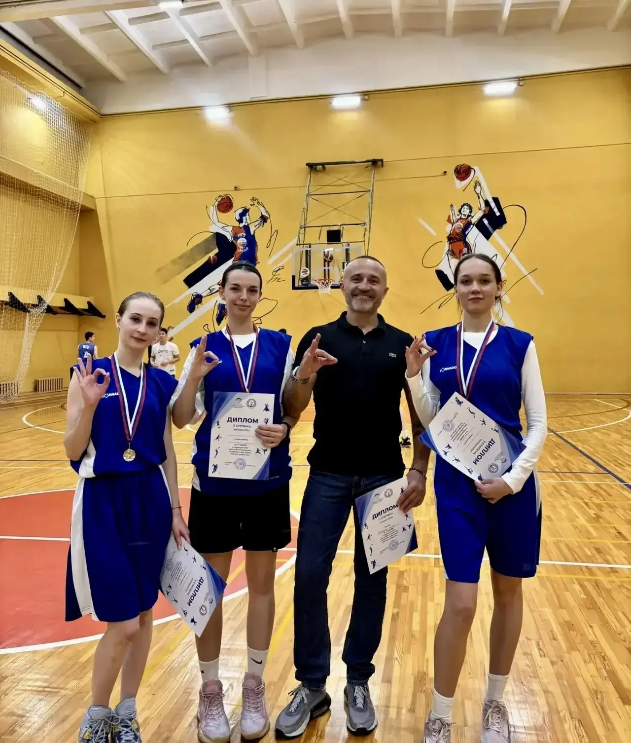 🏀 Сборная девушек Юридического института ИГУ завоевала 2 место в первенстве по стритбо...