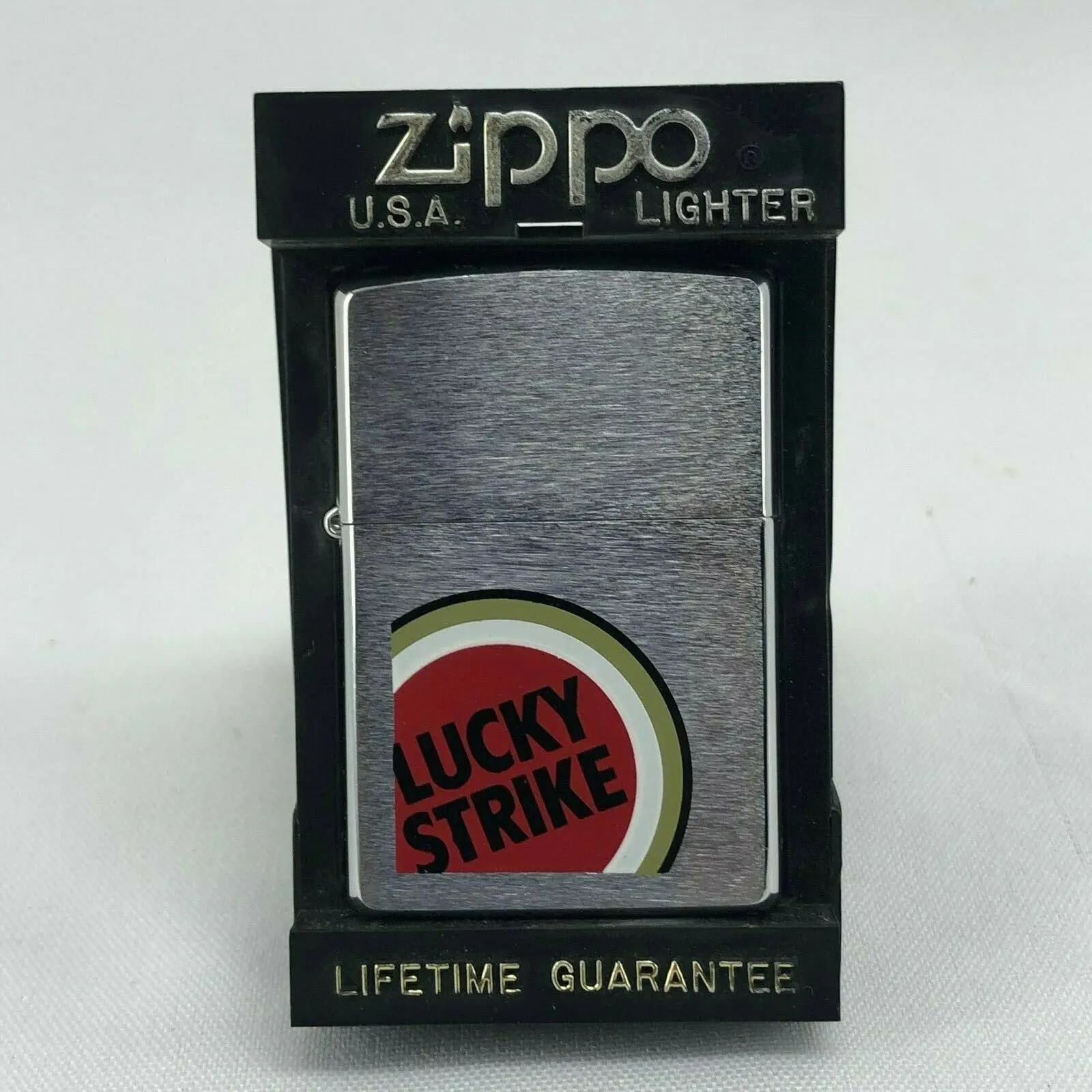Zippo "Lucky Strike".