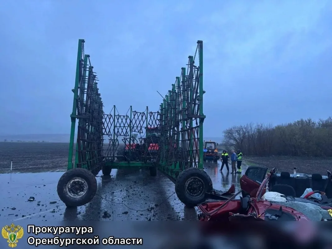 Тракторист, по чьей вине погиб водитель автомобиля Kia, лишился свободы на длительный с...