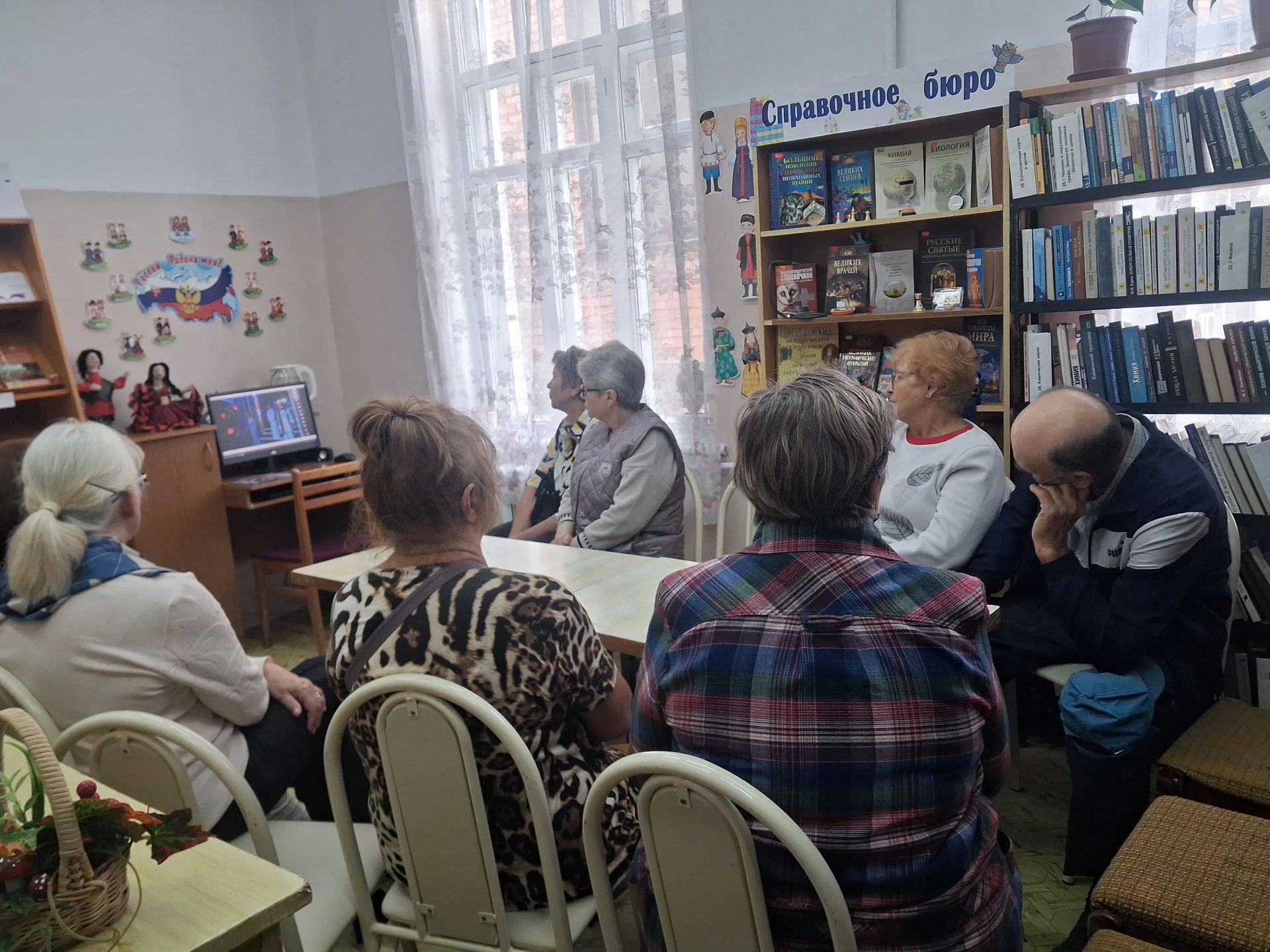 🦯 14 октября, в преддверии Международного дня Белой трости, в Городской библиотеке № 1...