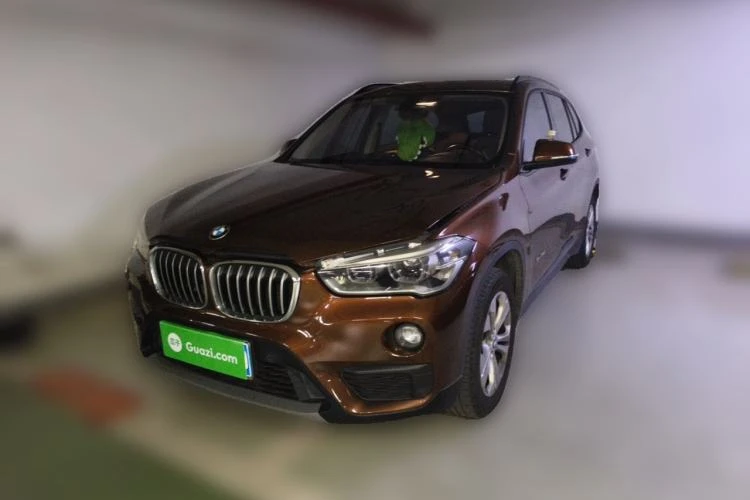 🚗 BMW 2016