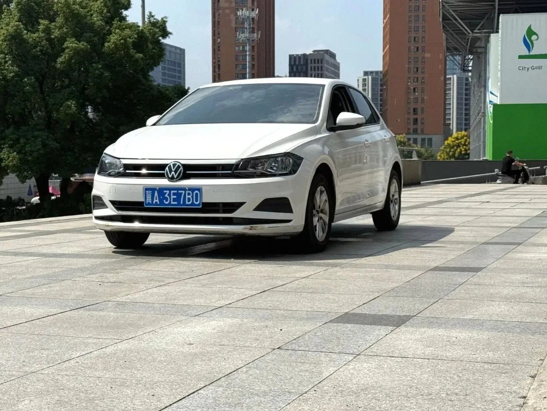 ✨ Volkswagen POLO
