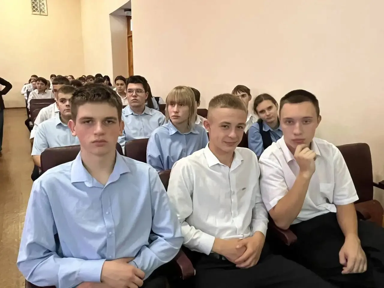 🚦 Сегодня у нас в лицее было по-настоящему важное событие! К лицеистам приезжали инспе...