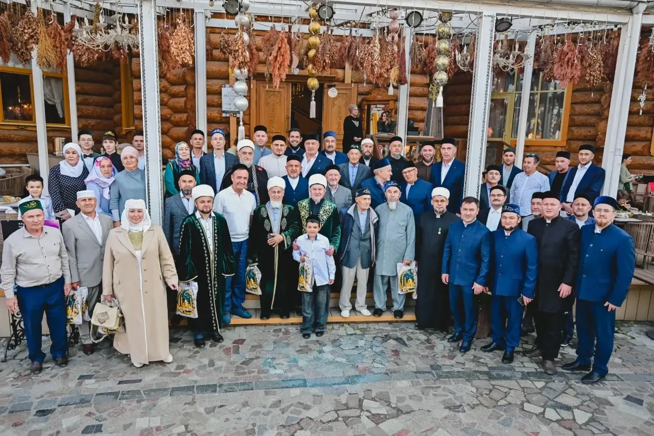 24 сентябрь көнне, Татарстан Республикасының баш казые, танылган дин әһеле Җәлил хәзрәт...