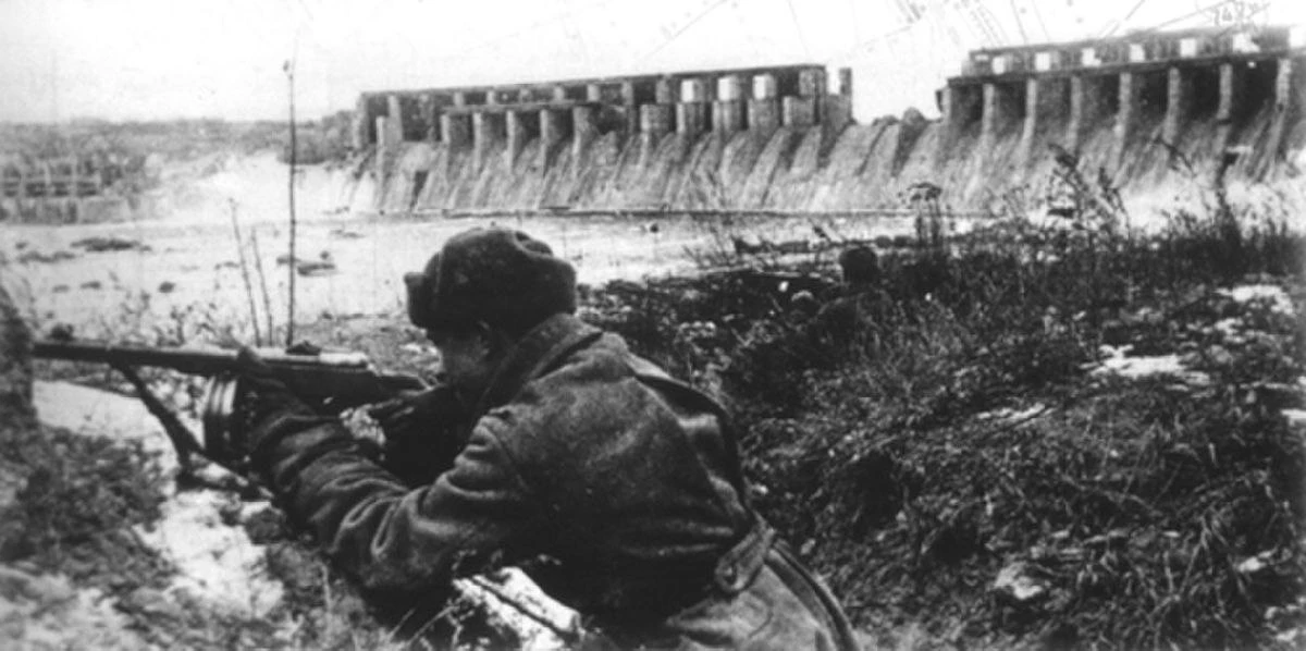 🫡 Освобождение Запорожья в октябре 1943 года стало одной из ключевых операций в битве ...