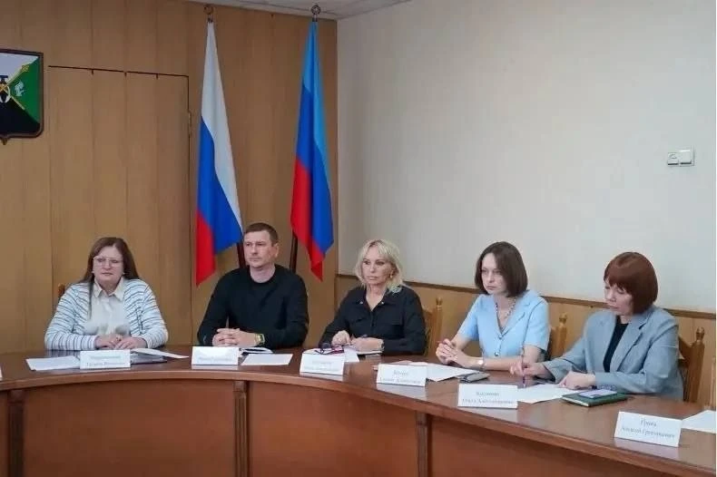 Защита подростков: свердловские силовики уничтожили 11 очагов наркорастений
