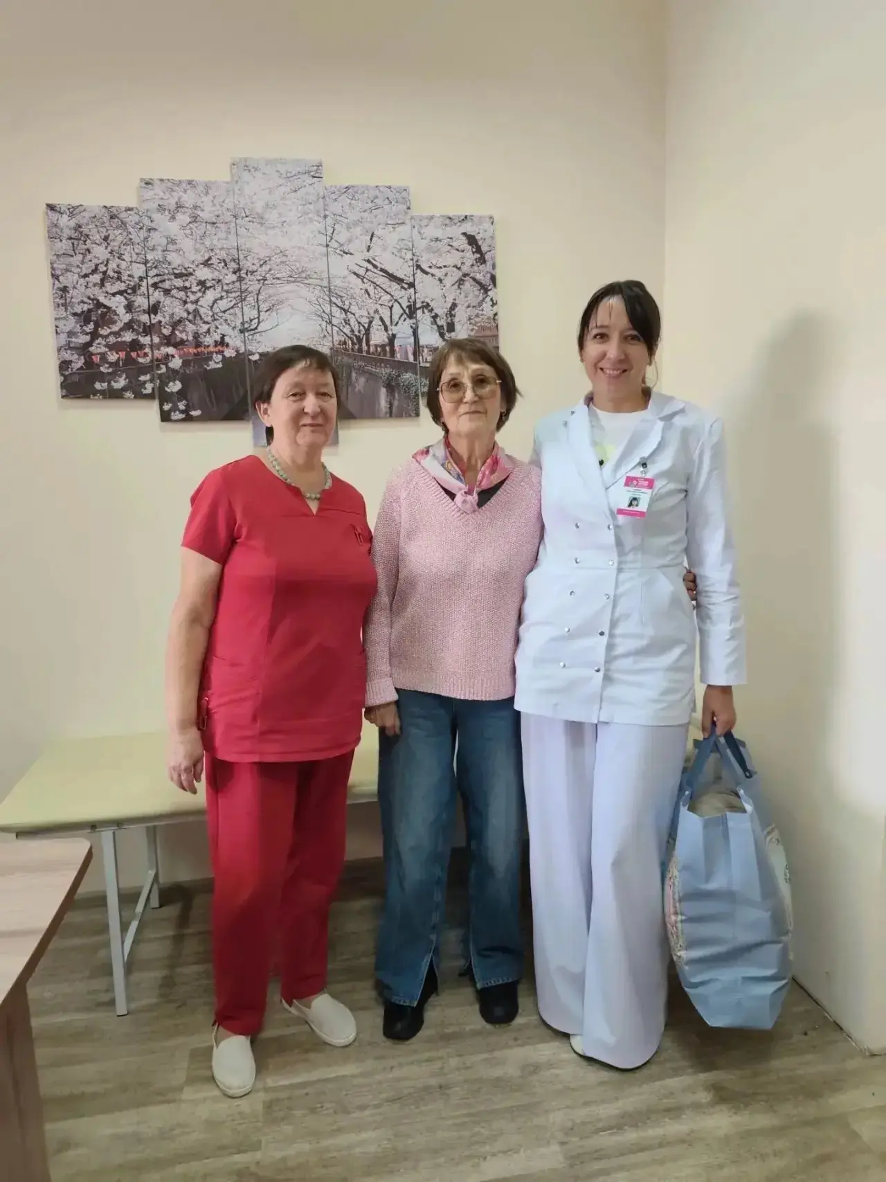Спасибо за 49 лет служения детям: провожаем доктора Асию Рязапову
