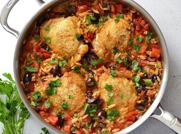 ОКОРОЧКА ЗАПЕЧЕННЫЕ В ДУХОВKЕ С РИСОМ