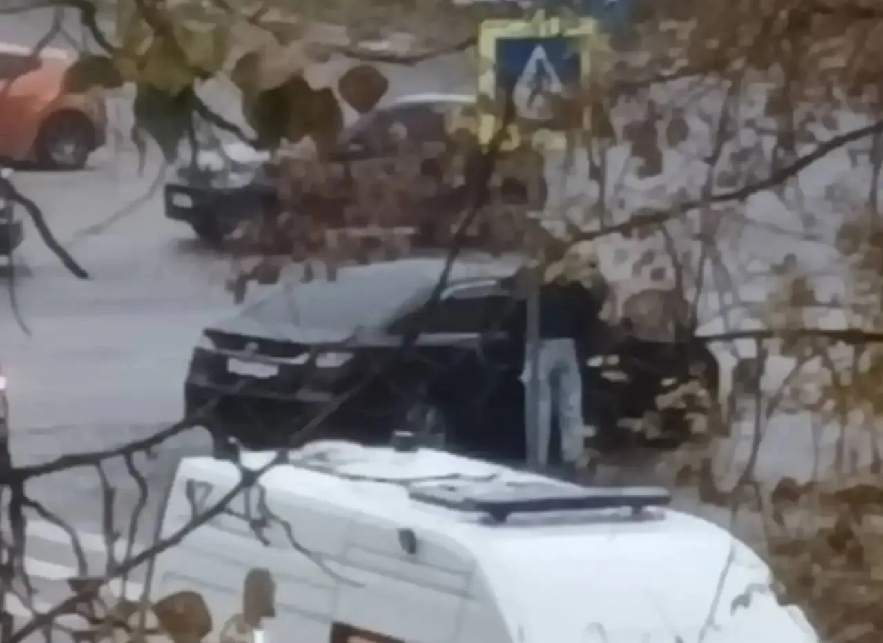 ❗️На Ползунова сбили пешехода, скорая на месте