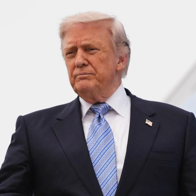 Трамп вновь раскритиковал Норвежский Нобелевский комитет, который снова не присудил ему...