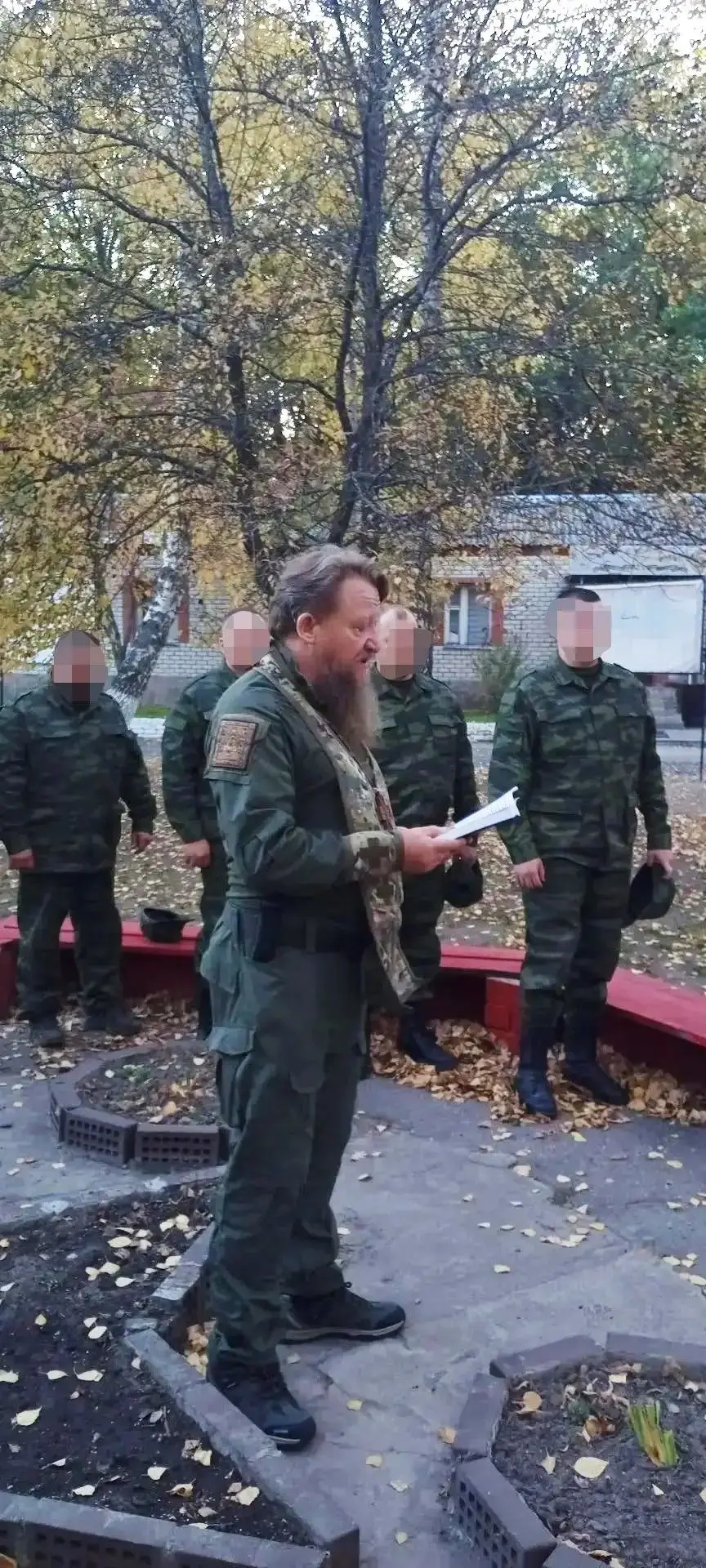 Тридцать пять причастников-добровольцев: пастырский визит в батальон «БАРС Курск»