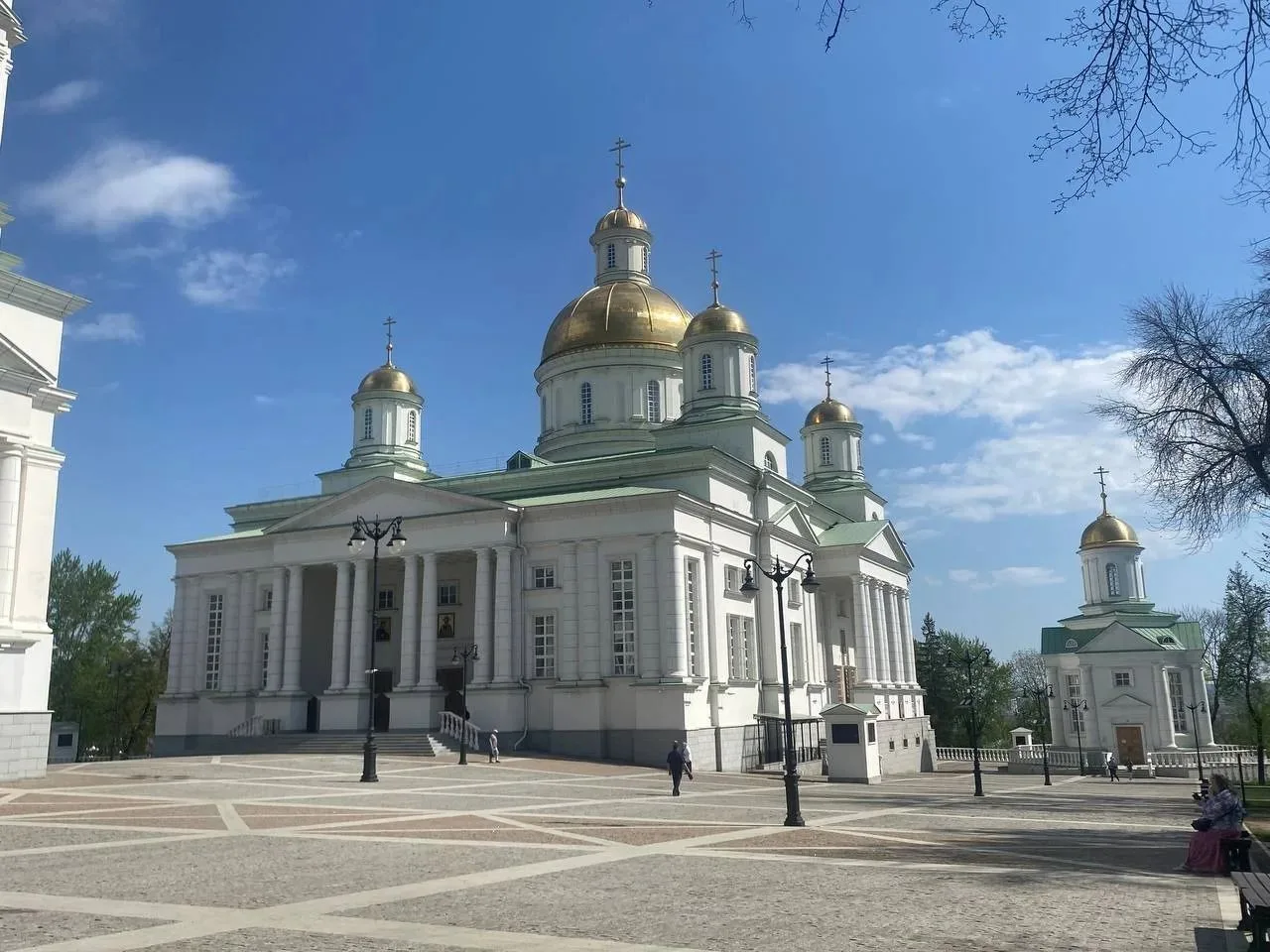 🕊Покров Пресвятой Богородицы: где и когда пройдут службы в Пензе