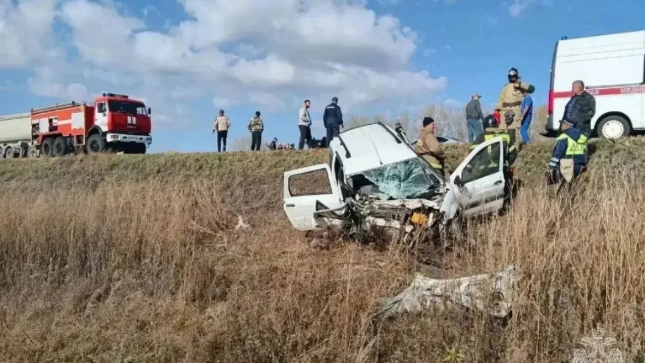 Три человека, в том числе ребенок, погибли в ДТП под Оренбургом