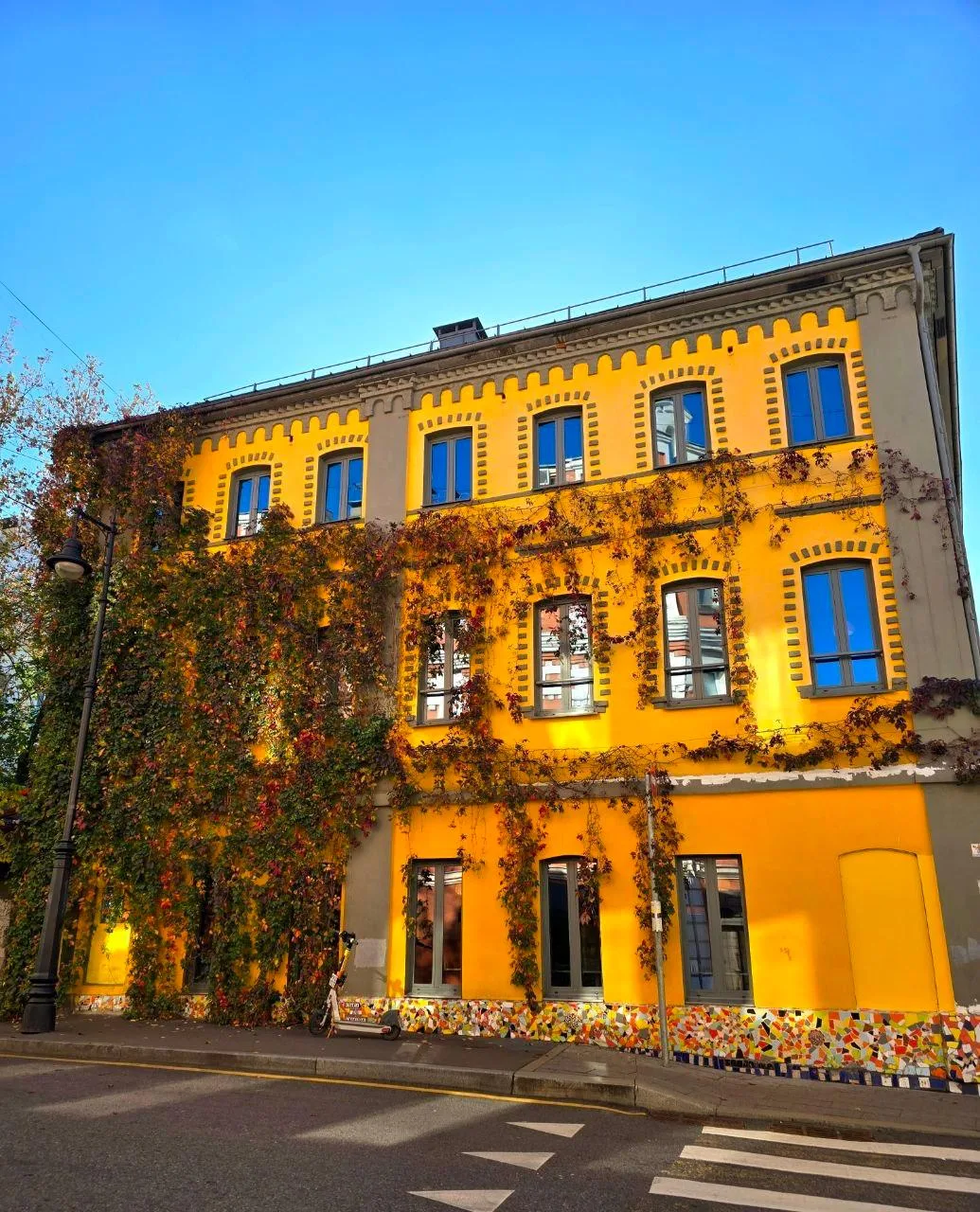 🏠 Колоритный дом на Трубной
