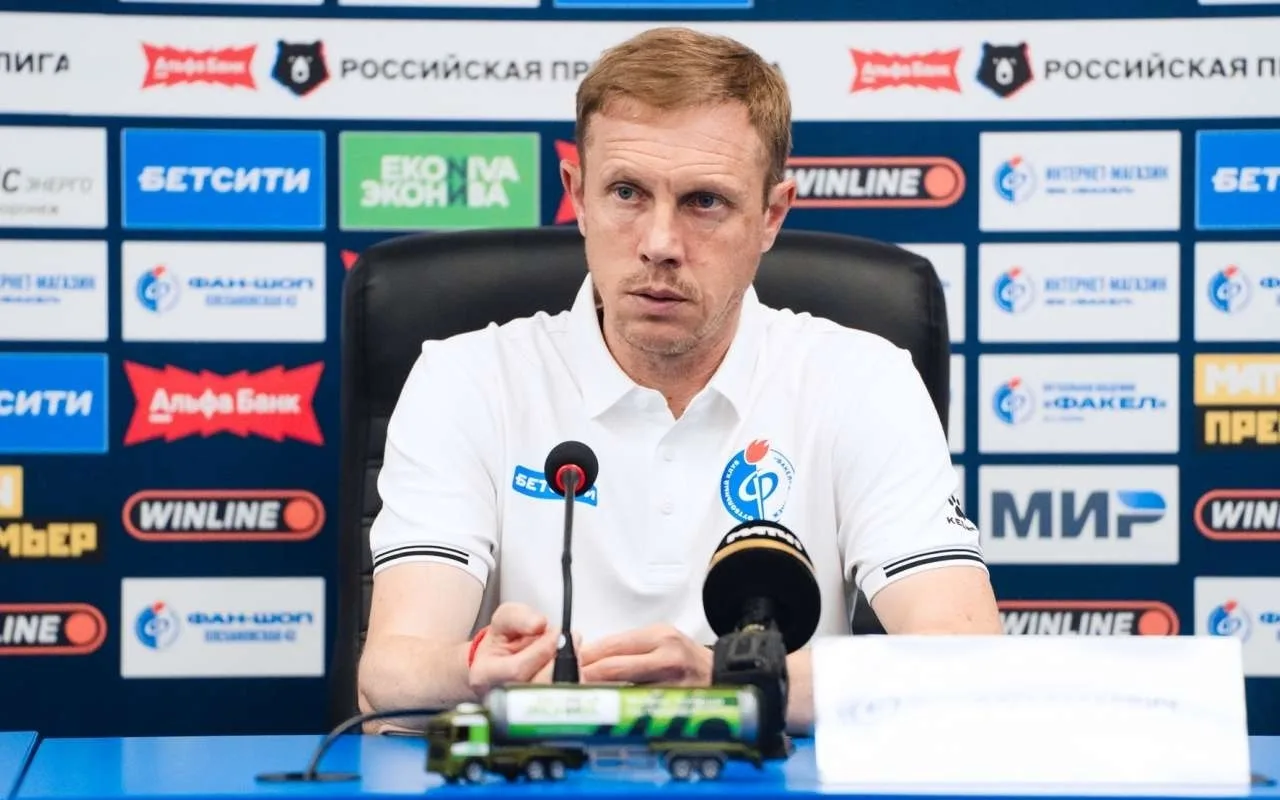 ⚽ Воронежский «Факел» и главный тренер Олег Василенко приняли решение расторгнуть сотру...