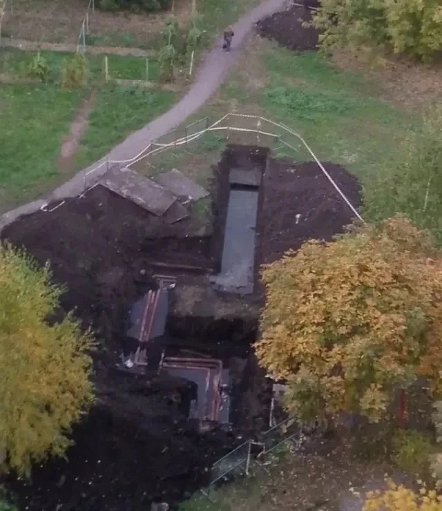 В Арбеково рабочие официально заявили, что отопление дадут 14 октября. Некоторых даже з...
