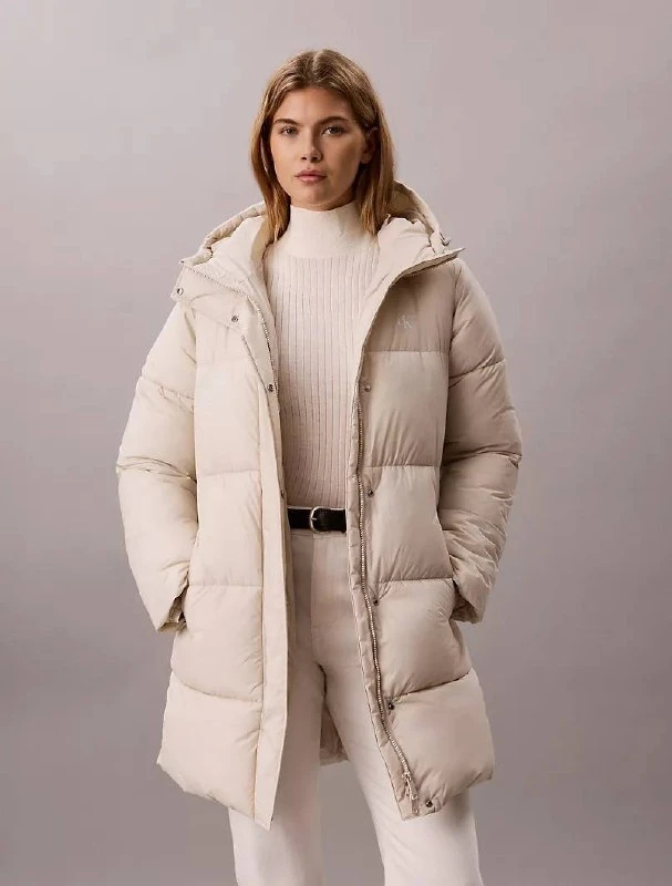Calvin Klein держит цены, продолжаю выкупать 🔥