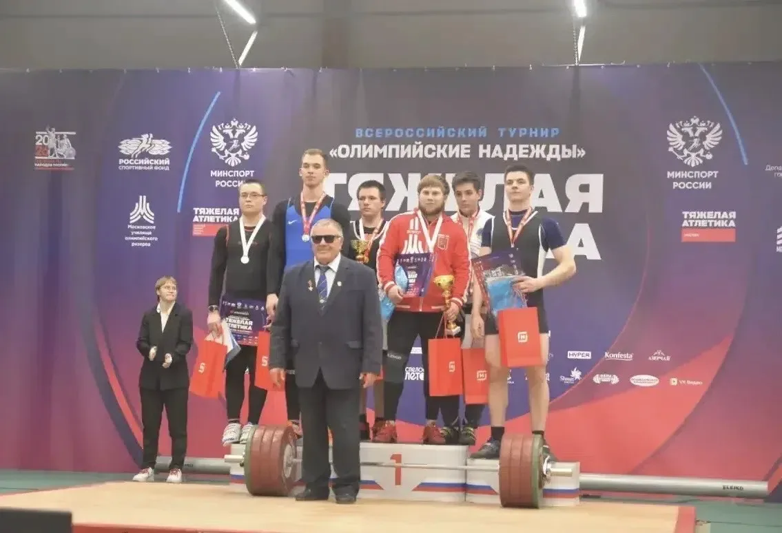 🥉Клинский тяжелоатлет вернулся с Всероссийских соревнований с бронзовой медалью