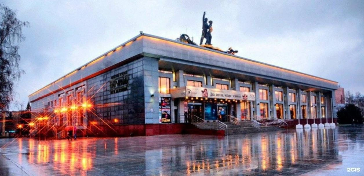🎭 Зрители обвинили театр драмы Барнаула в закрытой продаже билетов на гастрольный спек...