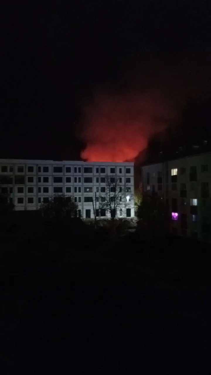 Пожар сегодня ночью на Красном  октябре
