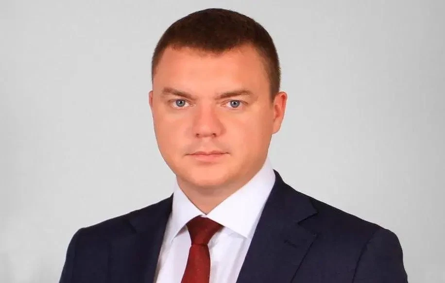 В Таганроге задержан замглавы администрации — чиновника подозревают в получении взятки.
