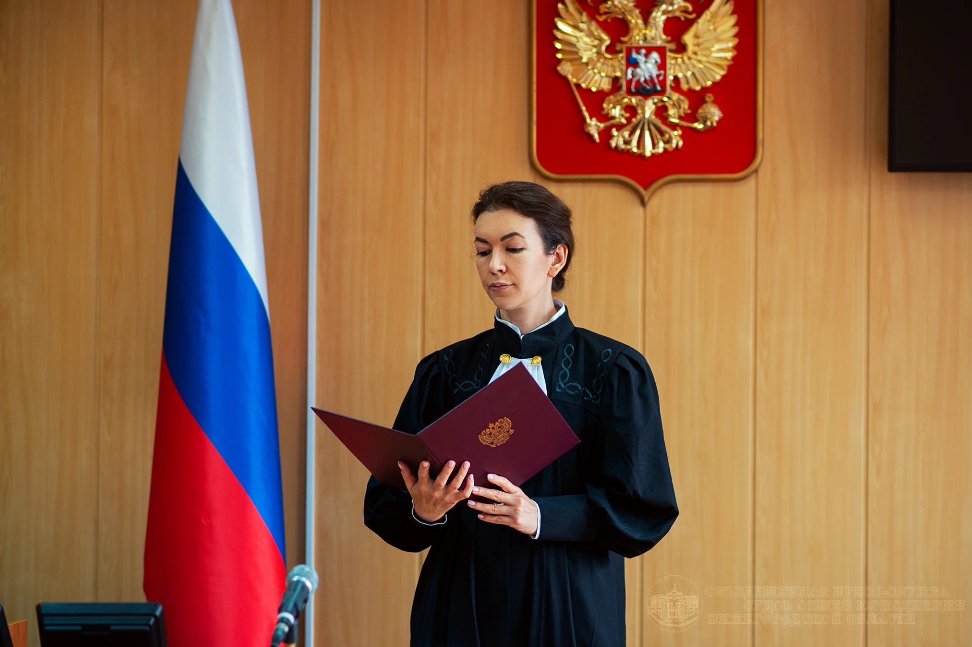 Арзамасский городской суд восстановил на работе сотрудника стоматологической поликлиник...