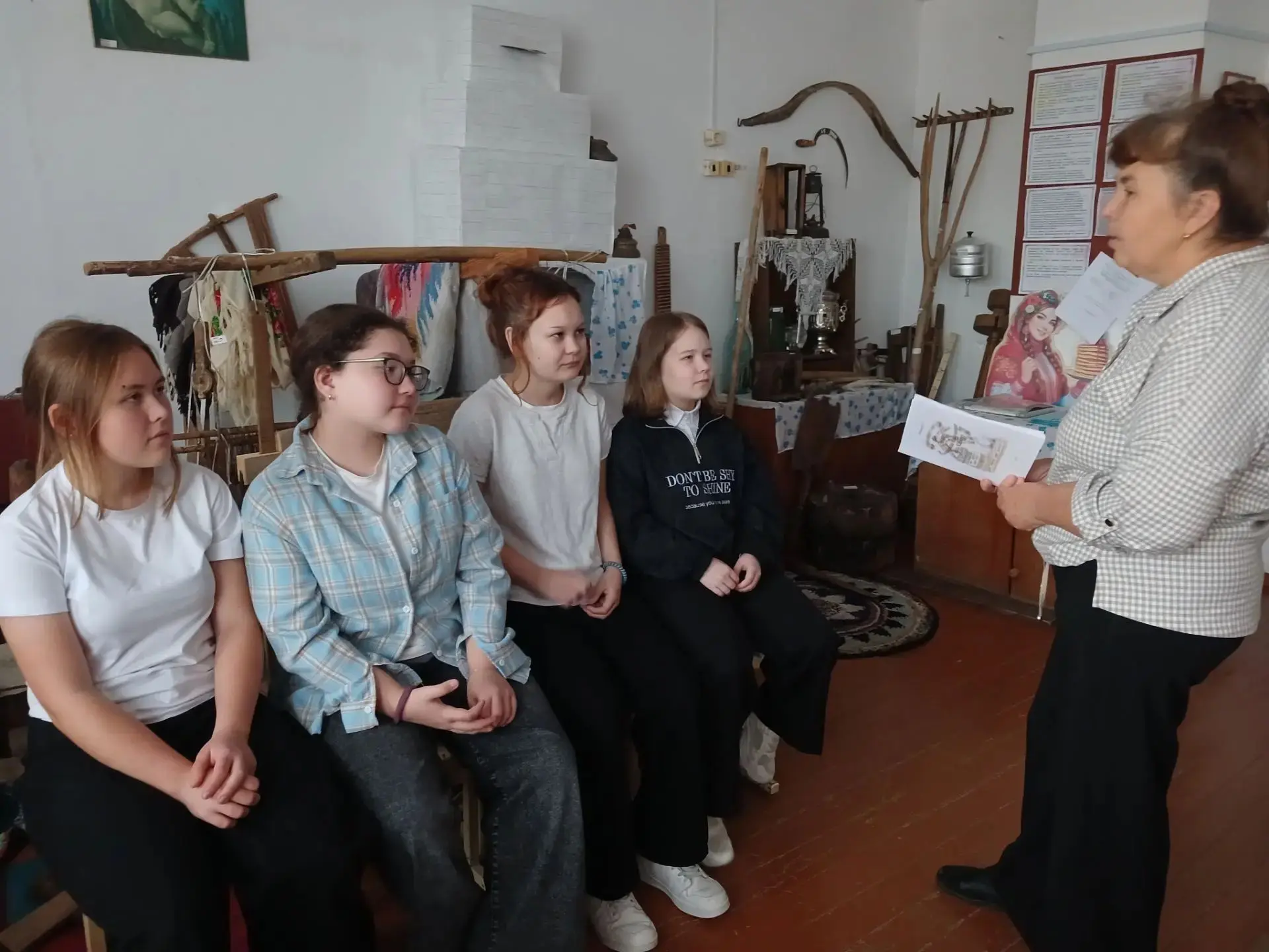 Сегодня в нашей школе произошло по-настоящему радостное событие! Краевед Рыжкова Виктор...