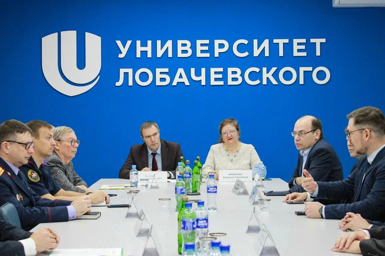 Сотрудники Центрального МСУТ СК России приняли участие в круглом столе по вопросам прим...