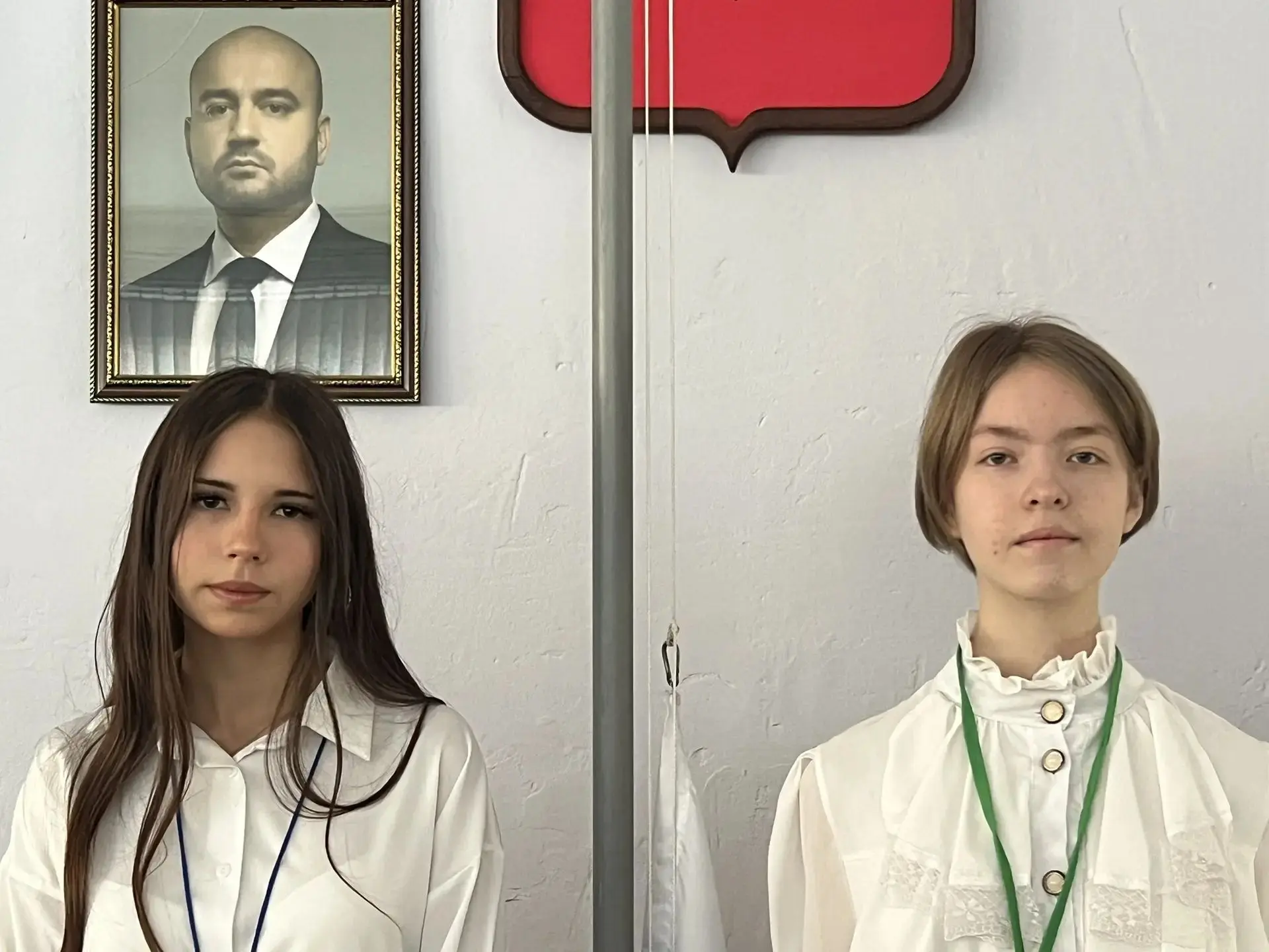 🇷🇺 Торжественная линейка: Новая неделя — новые победы!