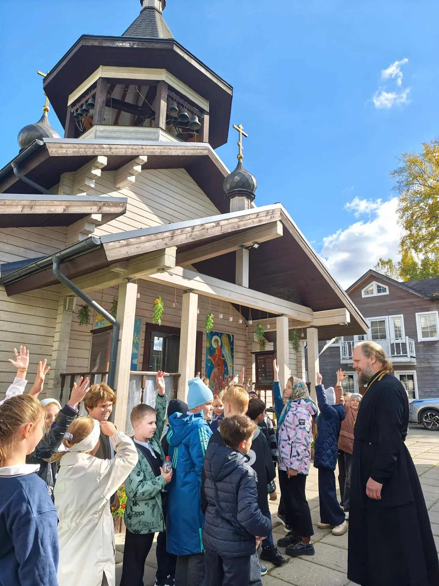 ⛪️ Что скрывается за дверями храма
