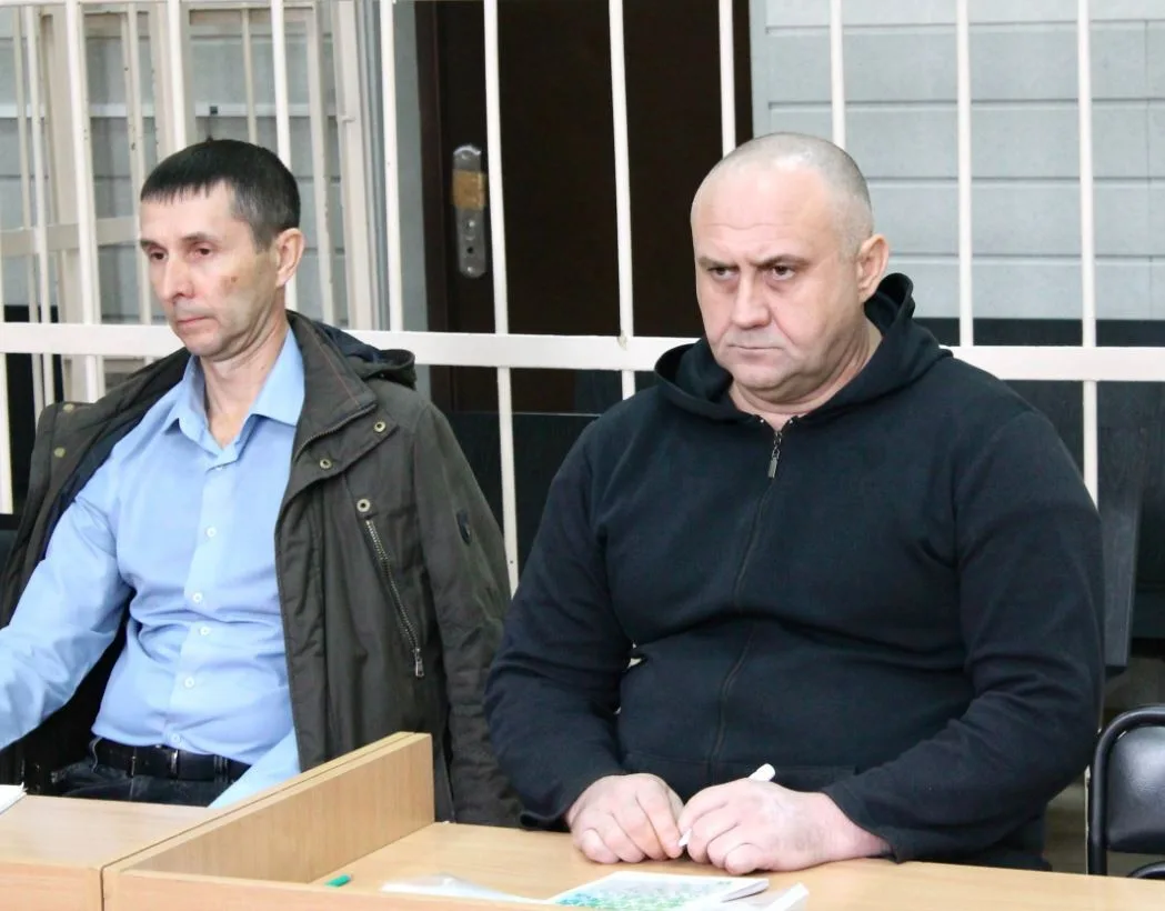 🔫 В Новосибирске судят мужчину за убийство соседей
