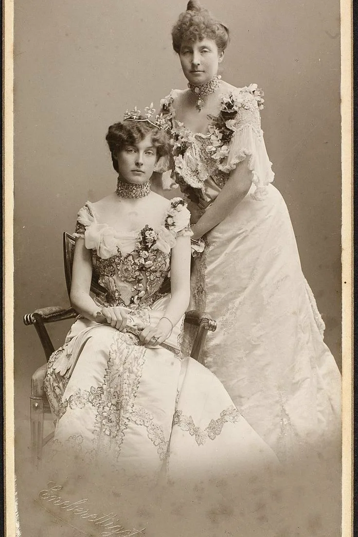Французские принцессы из Орлеанского дома: принцесса Мария Орлеанская (1865–1909), в за...