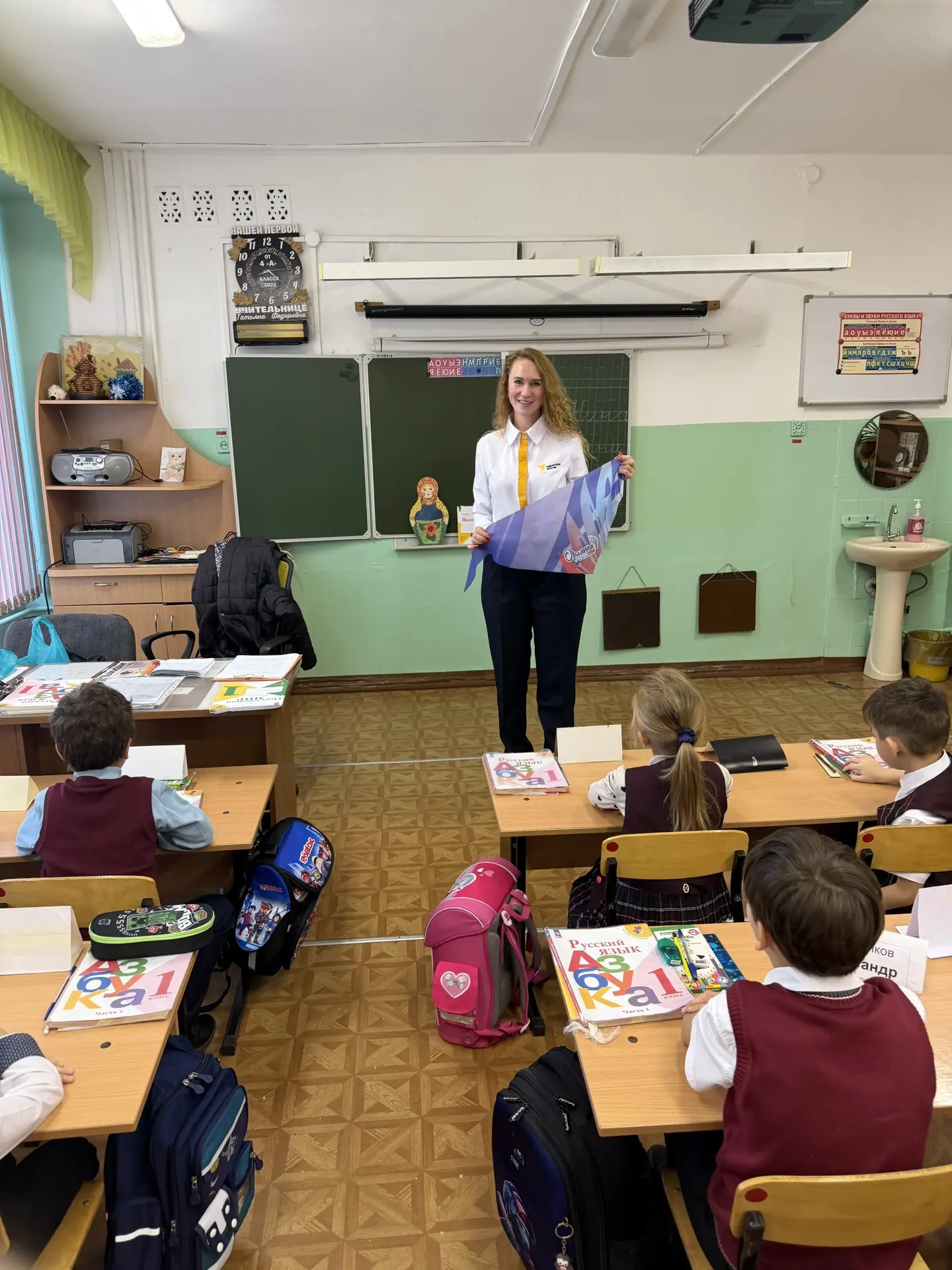 🕊️ Скоро состоится торжественная церемония посвящения в «Орлята России»! 🇷🇺