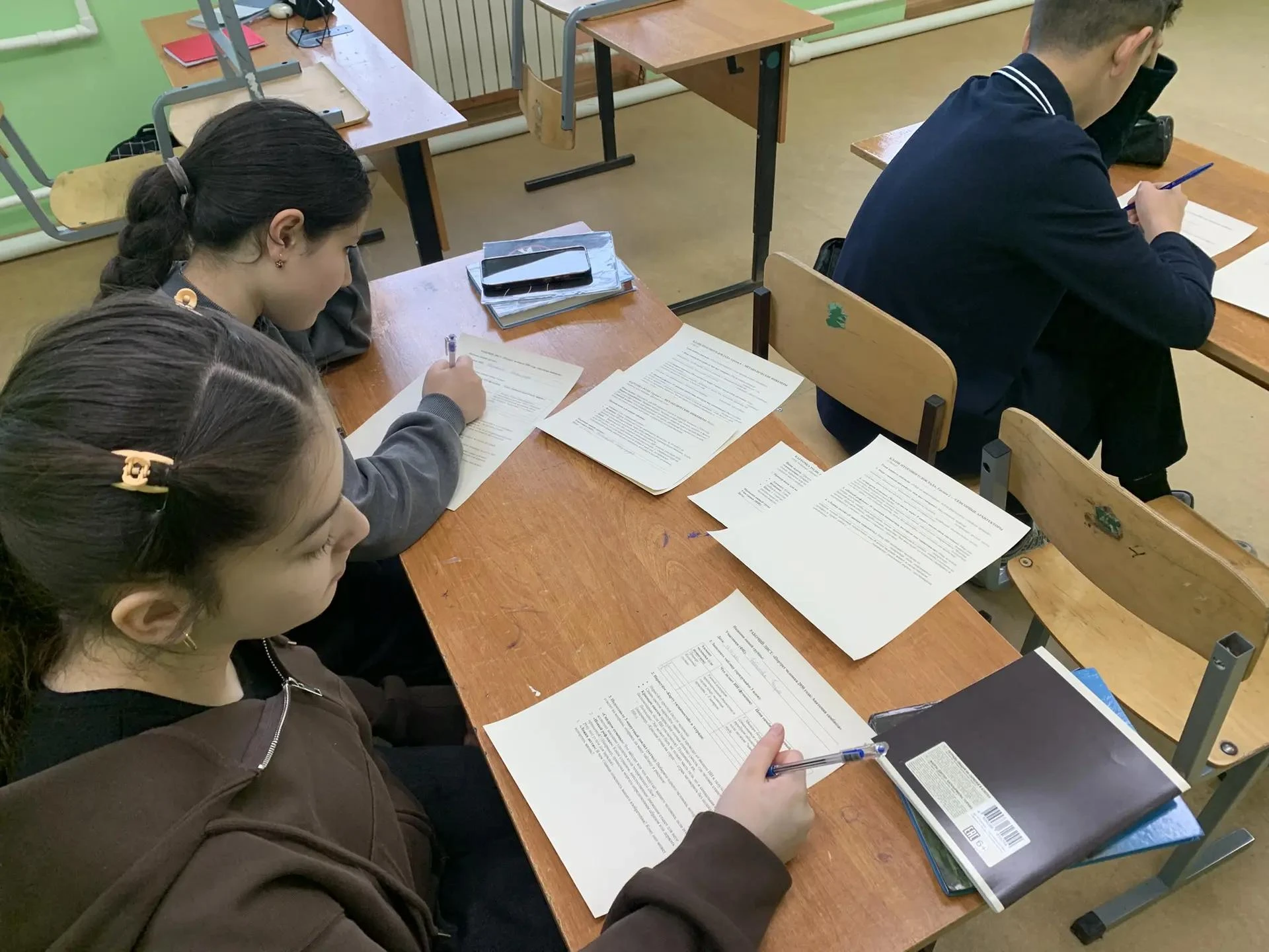 Чему учит искусственный интеллект без компьютера?