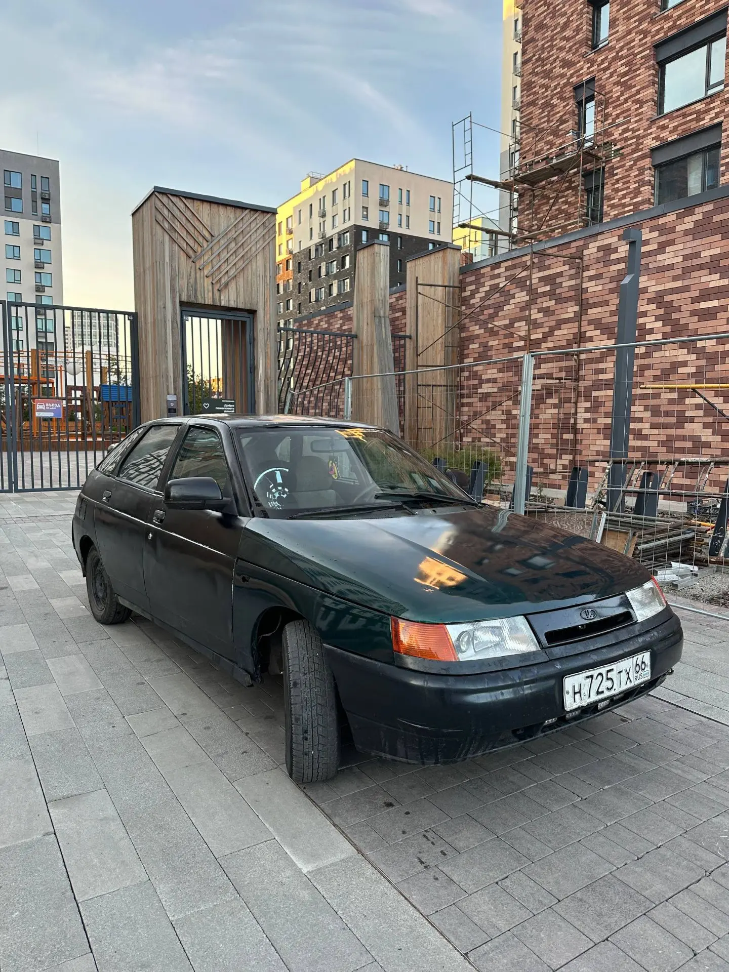 В продаже ВАЗ 2112
