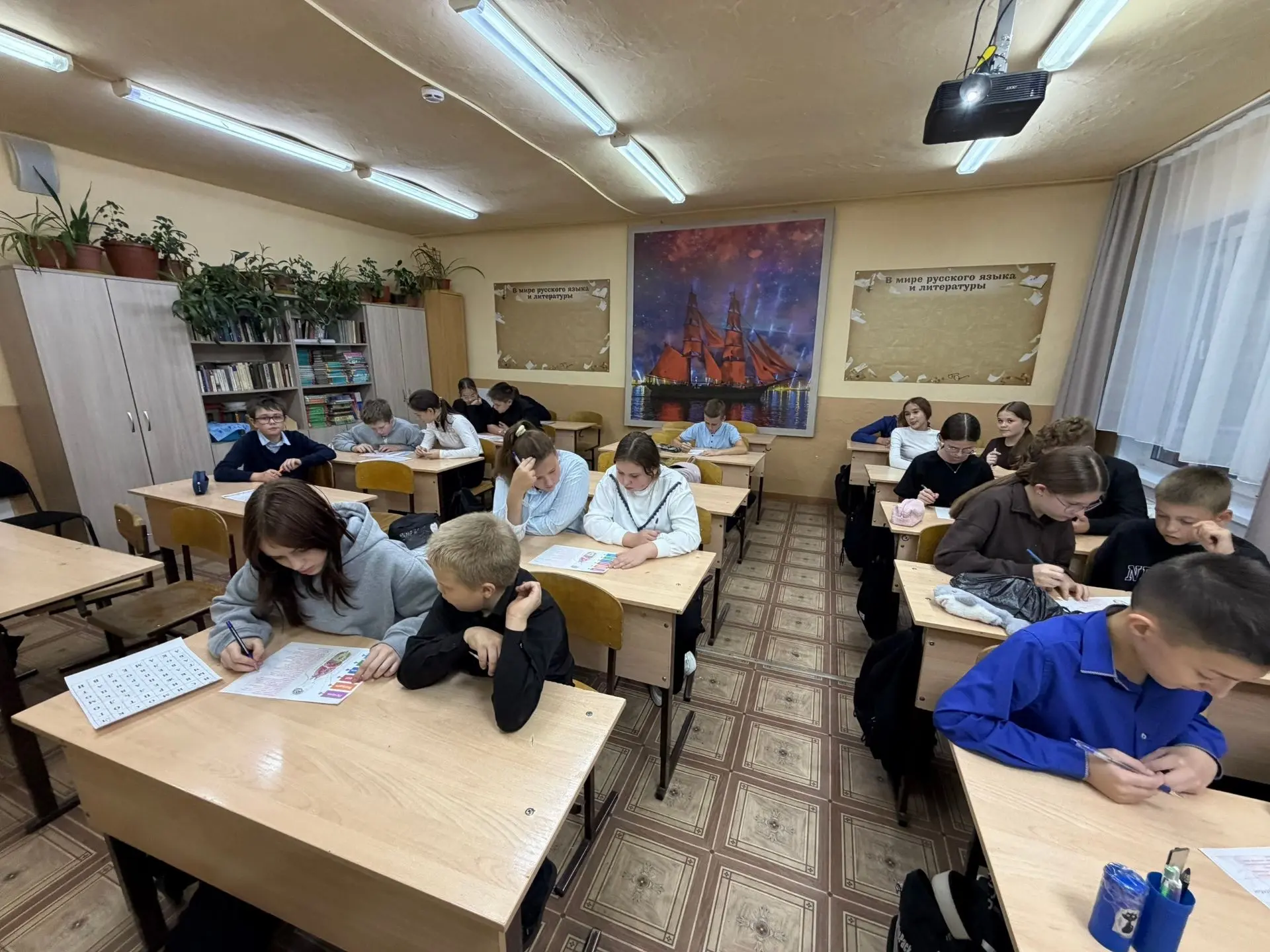 Быть здоровым и жить без вредных привычек очень замечательно. Особенно важно, когда мол...
