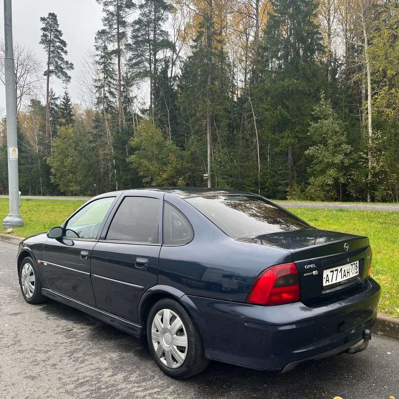 Opel Vectra B рестайлинг 100, 1.6 MT, 230000км.