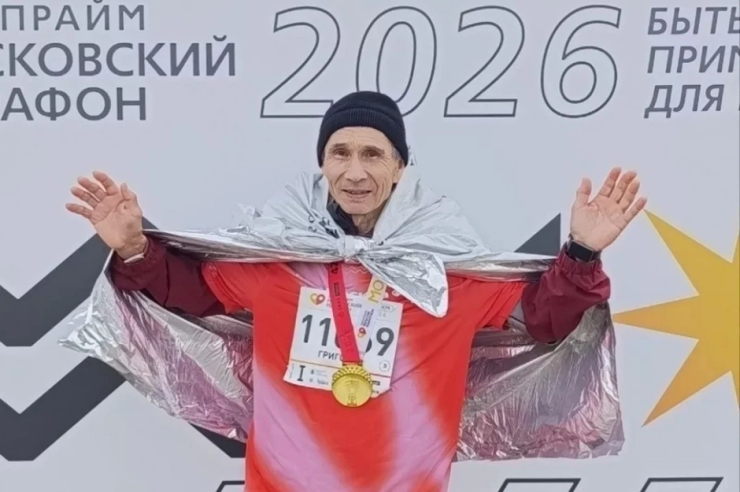 🏆 73-летний учитель из Улан-Удэ пробежал Московский марафон