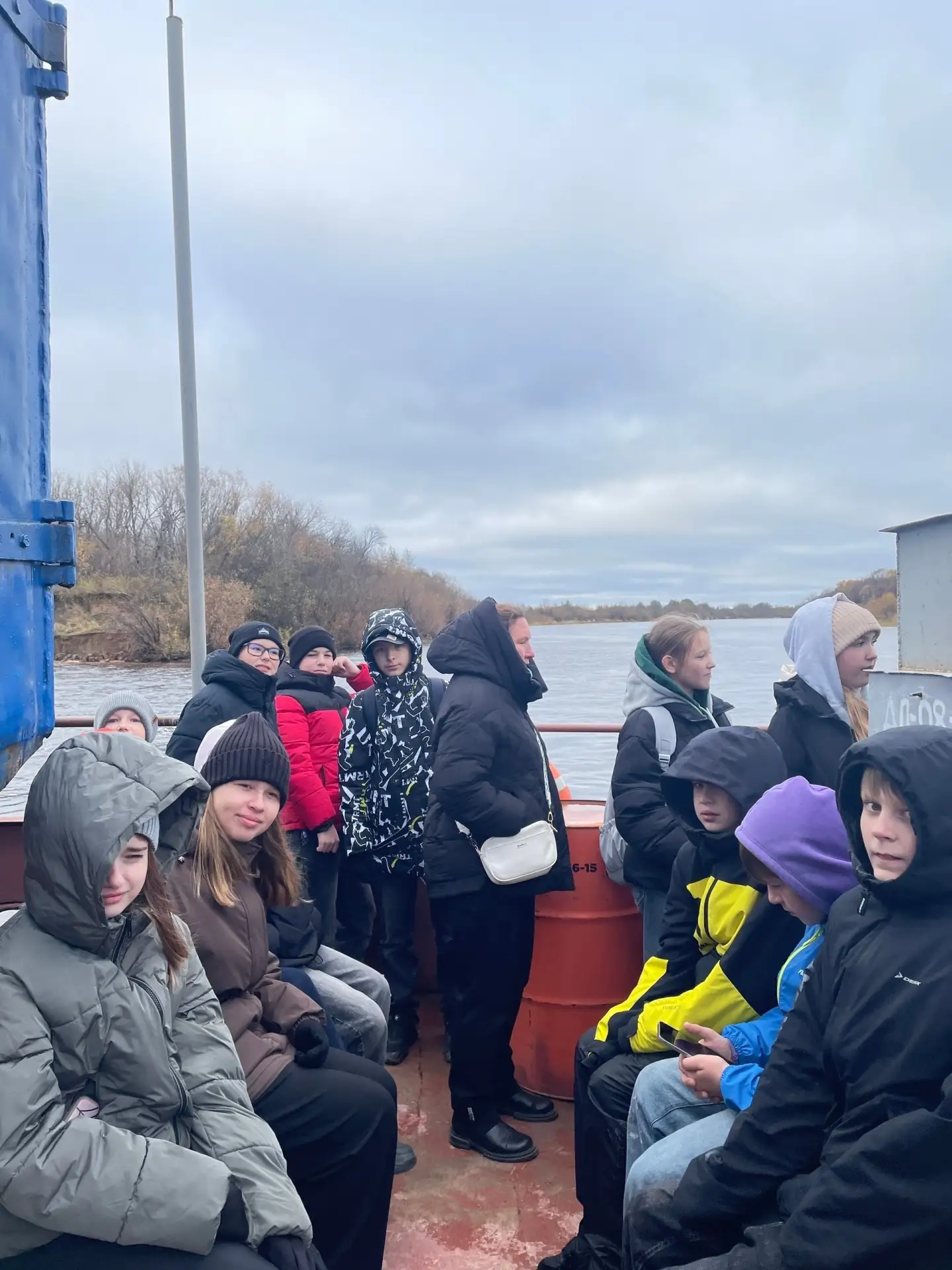 11 октября 6В класс (классный руководитель Драчева О. В.) совершили удивительное путеше...